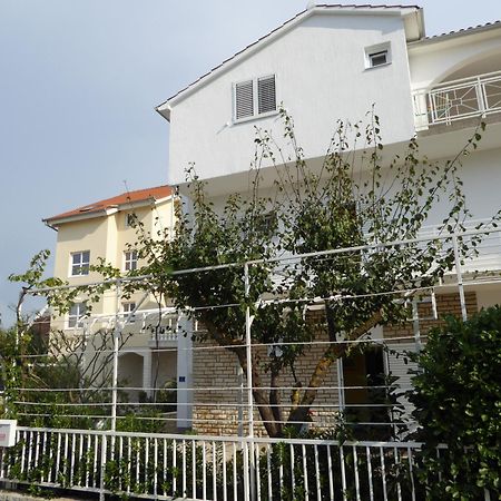 Apartments Bojanic Vodice Esterno foto