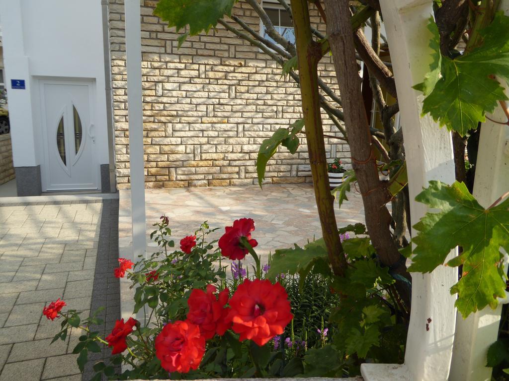 Apartments Bojanic Vodice Esterno foto
