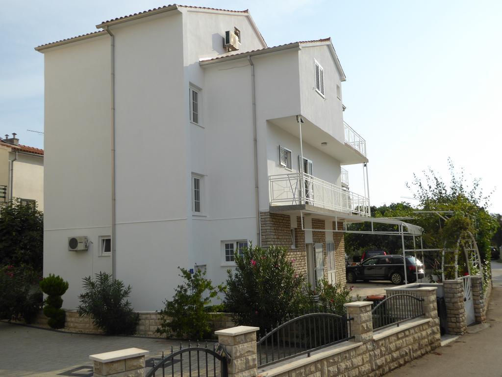 Apartments Bojanic Vodice Esterno foto