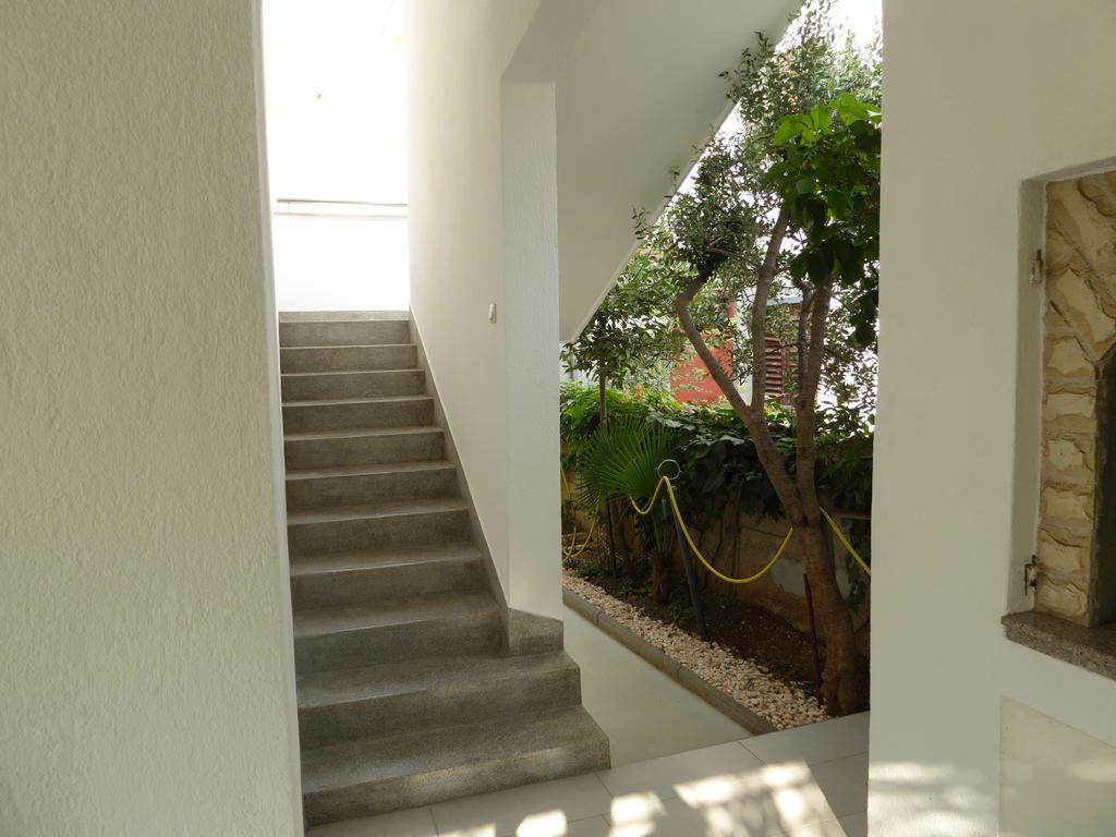 Apartments Bojanic Vodice Esterno foto