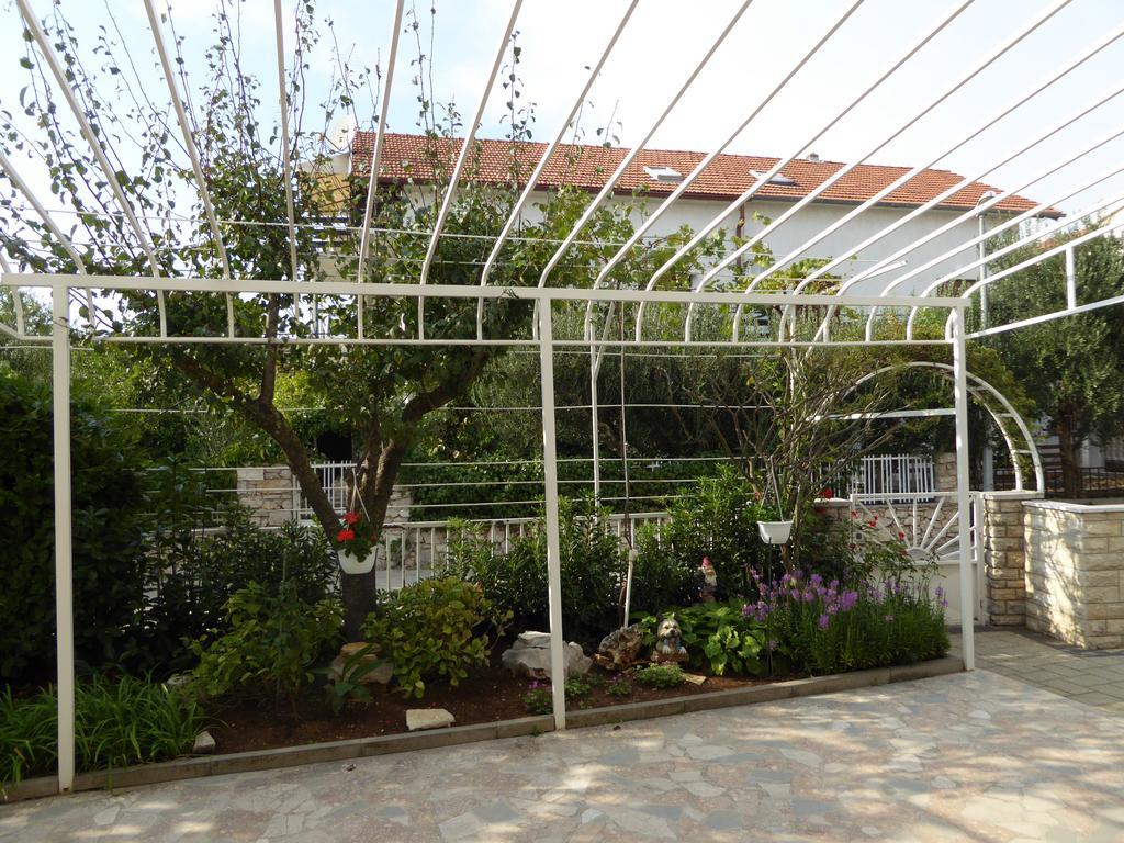 Apartments Bojanic Vodice Esterno foto